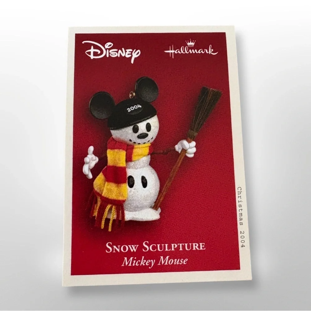 Hallmark Disney 2004 Snow Sculpture Mickey Mouse